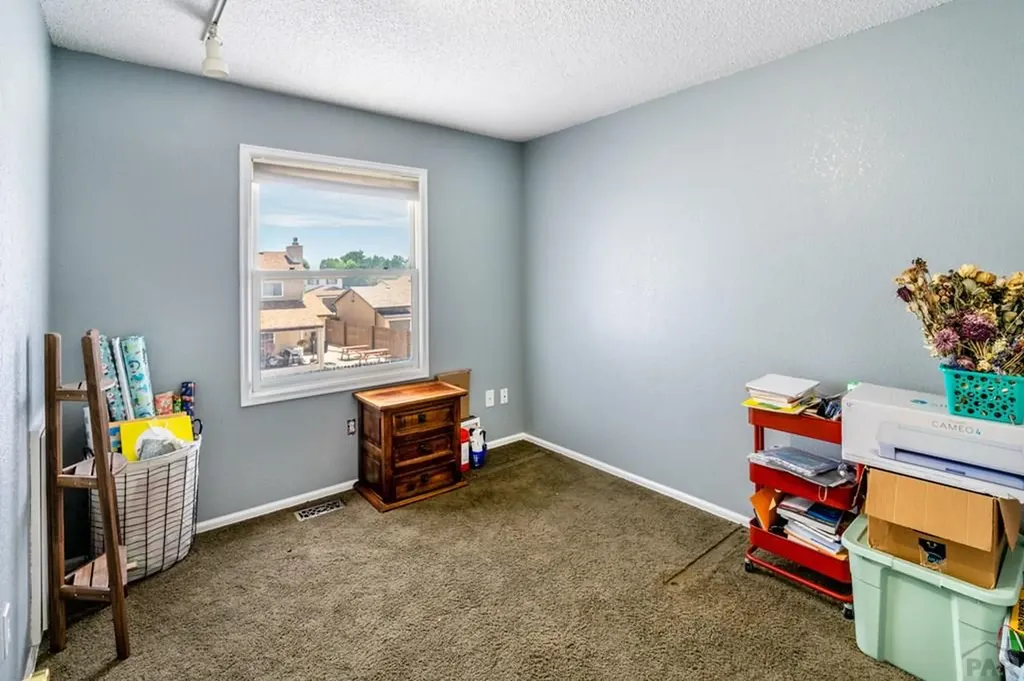 34 Starling Drive Pueblo CO 81005