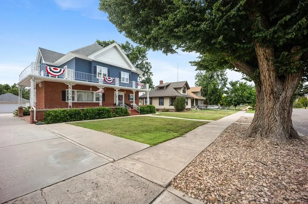 814 Raton Avenue La Junta CO 81050