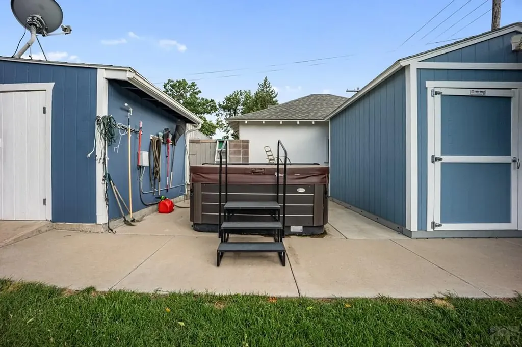 814 Raton Avenue La Junta CO 81050