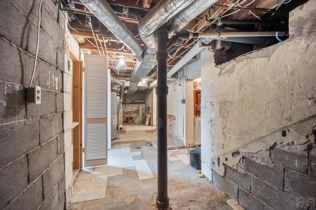 814 Raton Avenue La Junta CO 81050