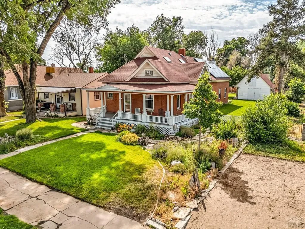 612 Lake Avenue Pueblo CO 81004