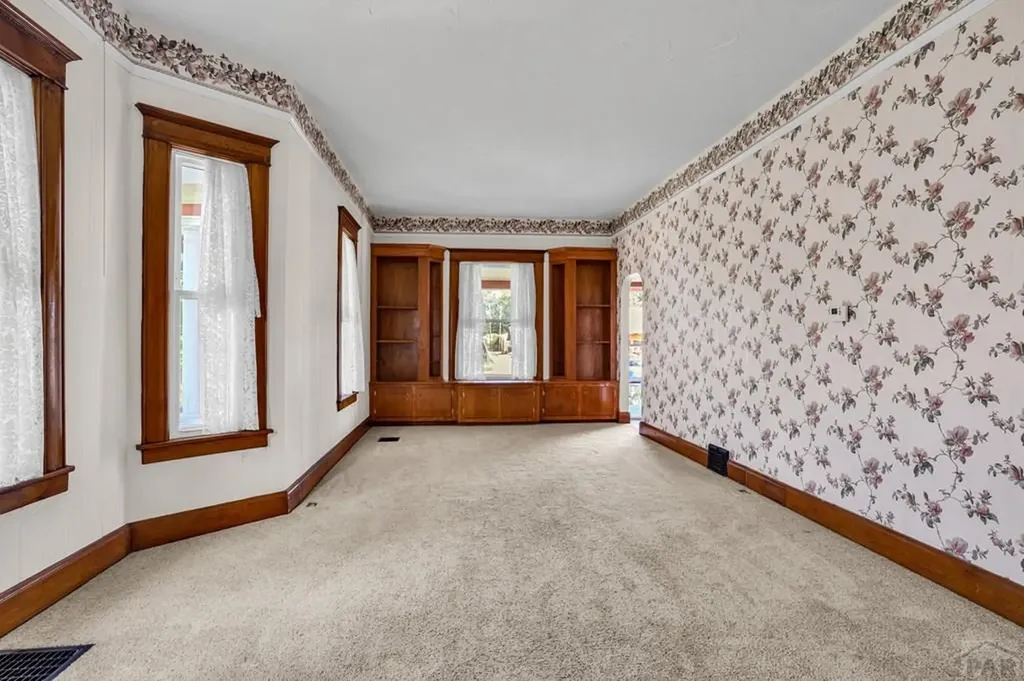 612 Lake Avenue Pueblo CO 81004