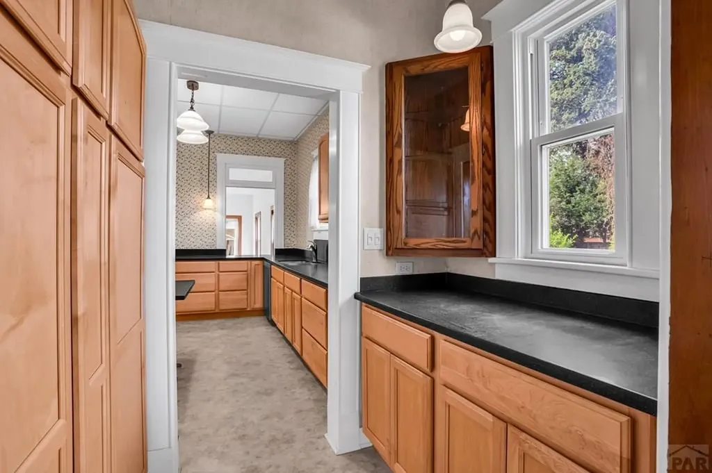 612 Lake Avenue Pueblo CO 81004