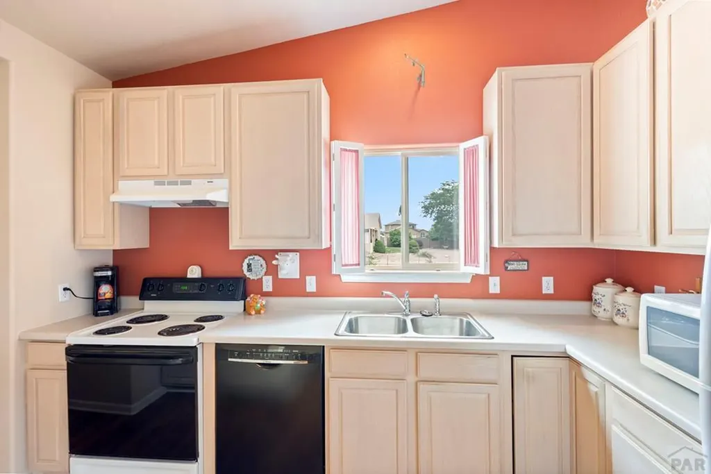 922 W Saguache Drive Pueblo West CO 81007