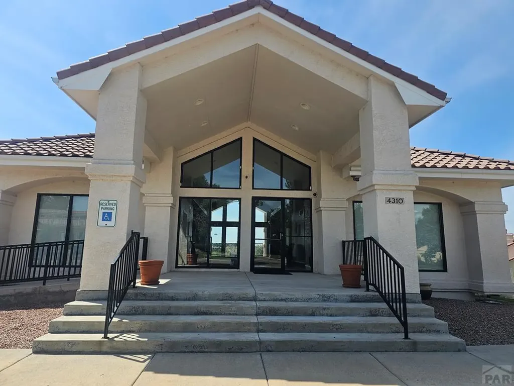 3 Street Andrews Drive Pueblo CO 81001