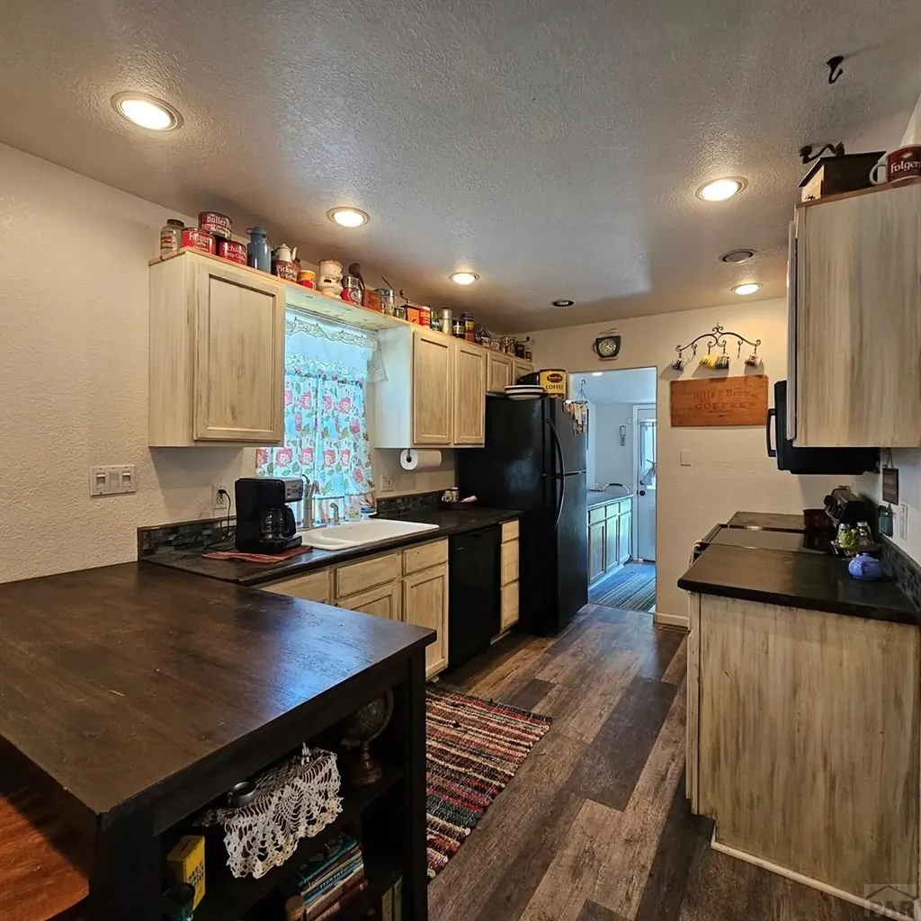 1819 W Arroyo Avenue Pueblo CO 81004