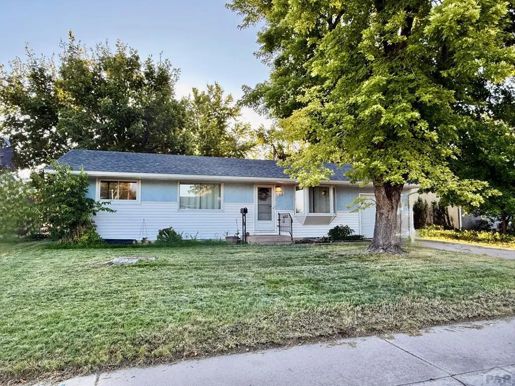 2110 Rosewood Lane Pueblo CO 81005