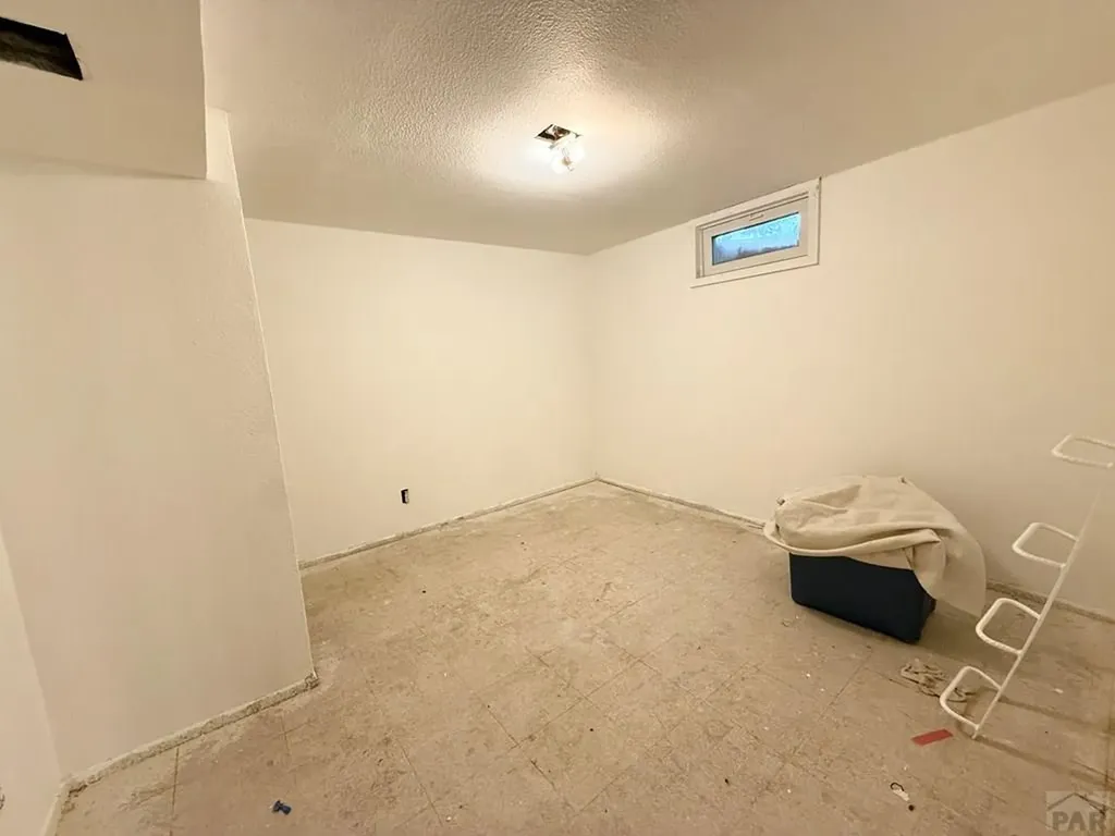 2110 Rosewood Lane Pueblo CO 81005