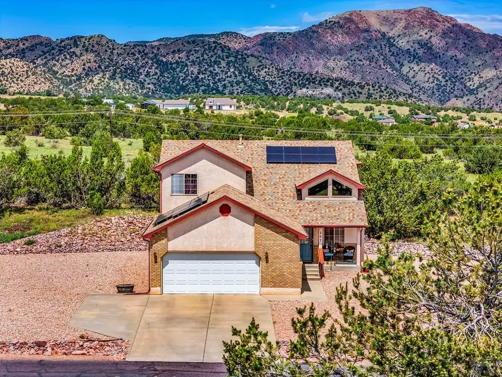 207 Savage Loop Canon City CO 81212