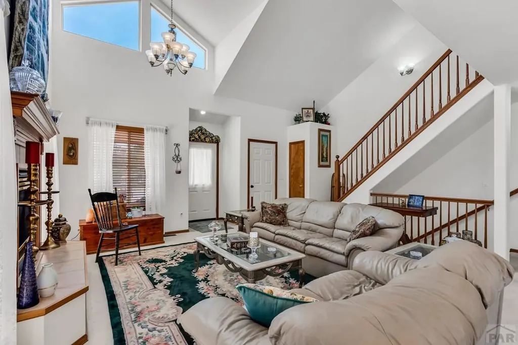 207 Savage Loop Canon City CO 81212