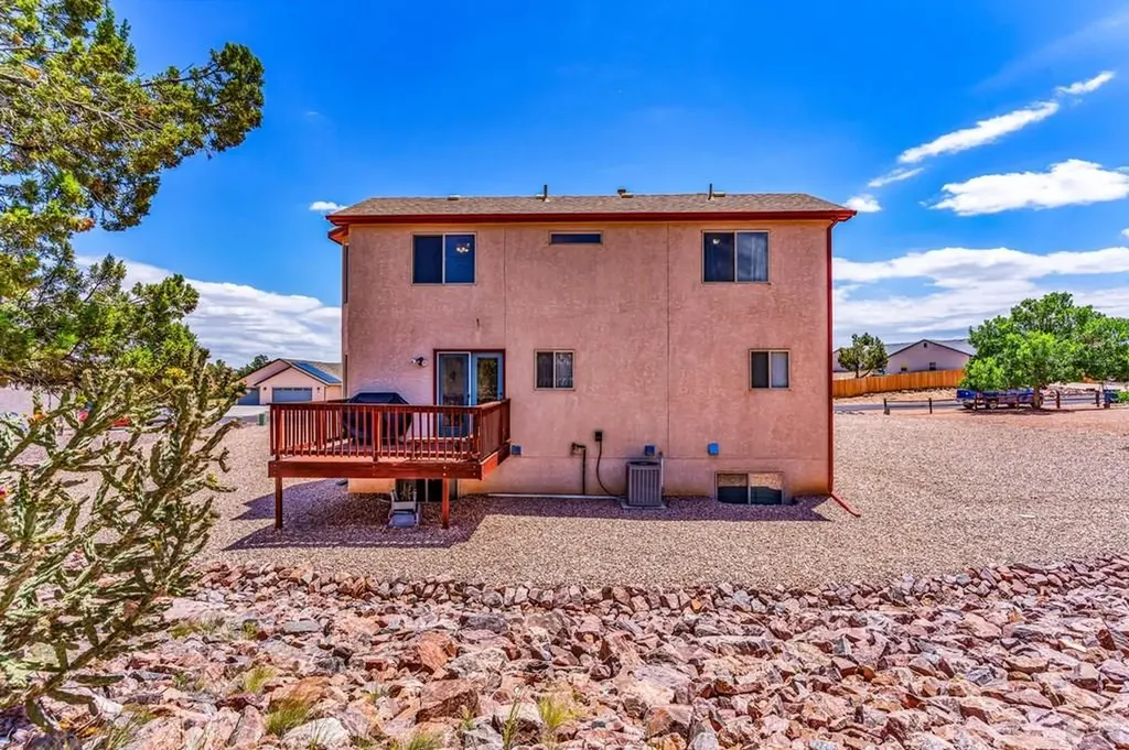 207 Savage Loop Canon City CO 81212