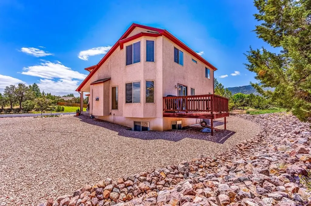 207 Savage Loop Canon City CO 81212