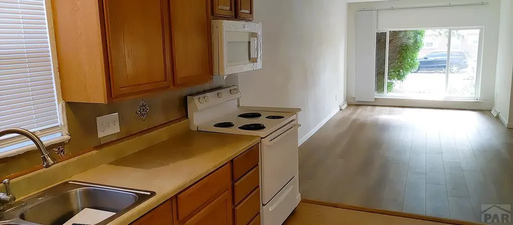 2827 8th Avenue Pueblo CO 81008