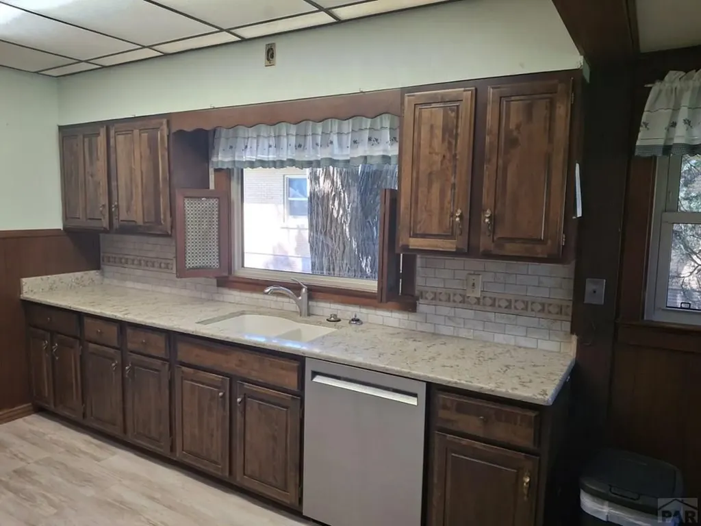 303 E Florence Avenue Fowler CO 81039