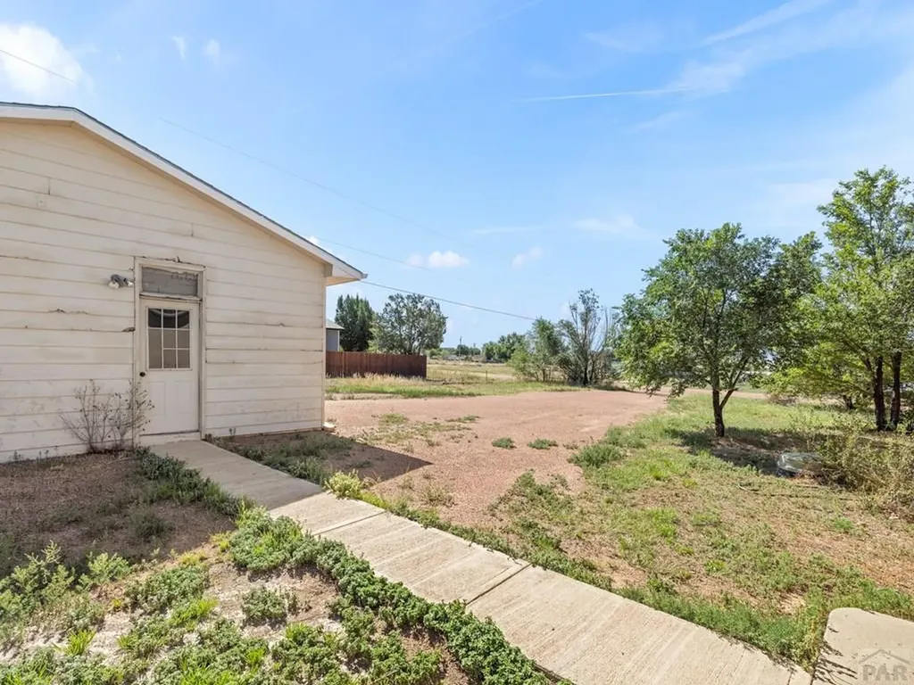 106 Grant Street Penrose CO 81240