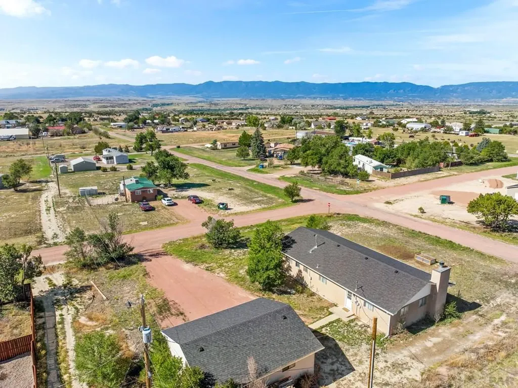 106 Grant Street Penrose CO 81240