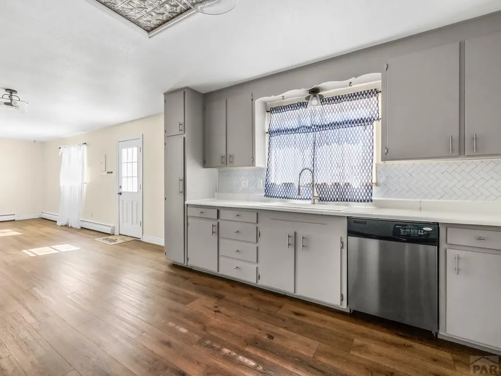 106 Grant Street Penrose CO 81240