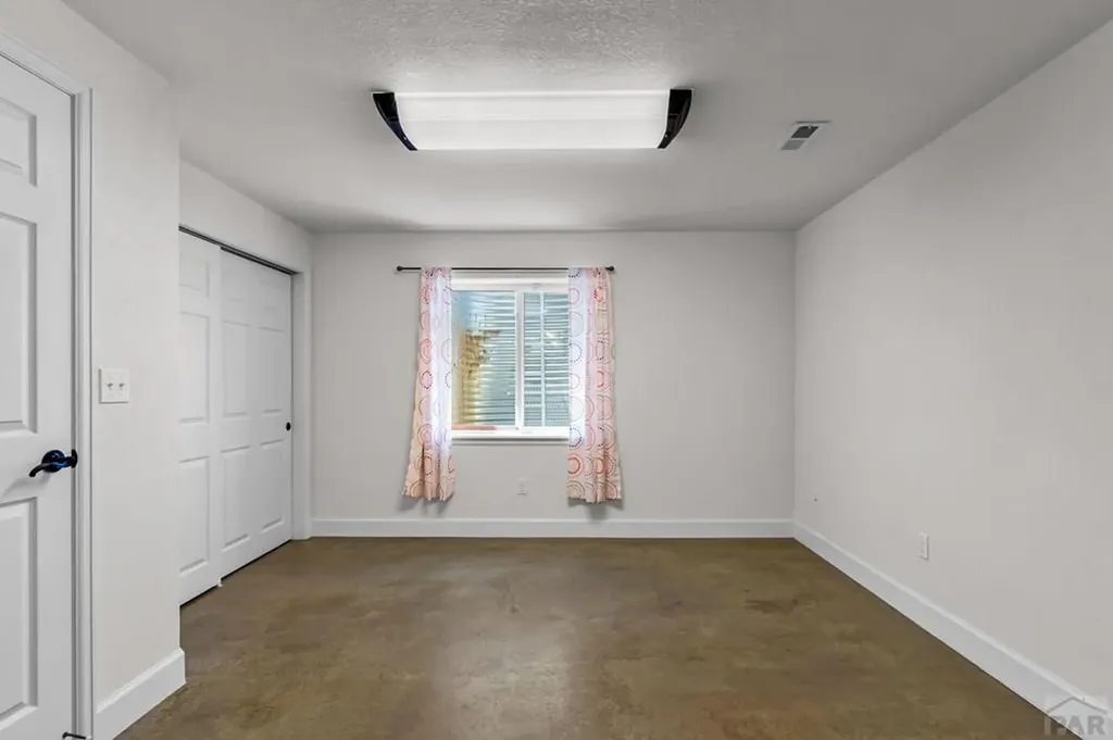 75 Wheatridge Drive Pueblo CO 81005