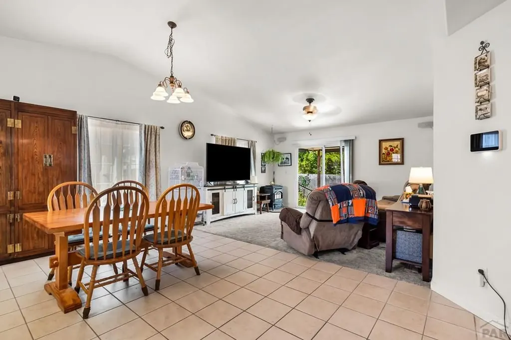 75 Wheatridge Drive Pueblo CO 81005