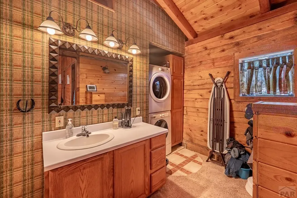 24401 County Road 44 Aguilar CO 81020