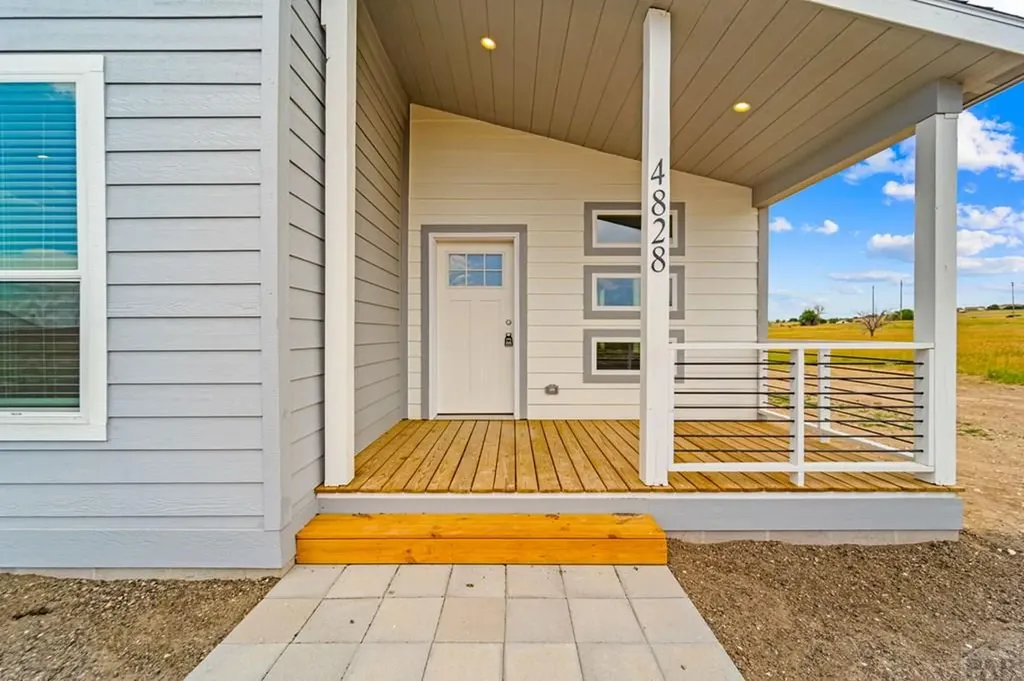 4828 Hicklin Drive Colorado City CO 81019