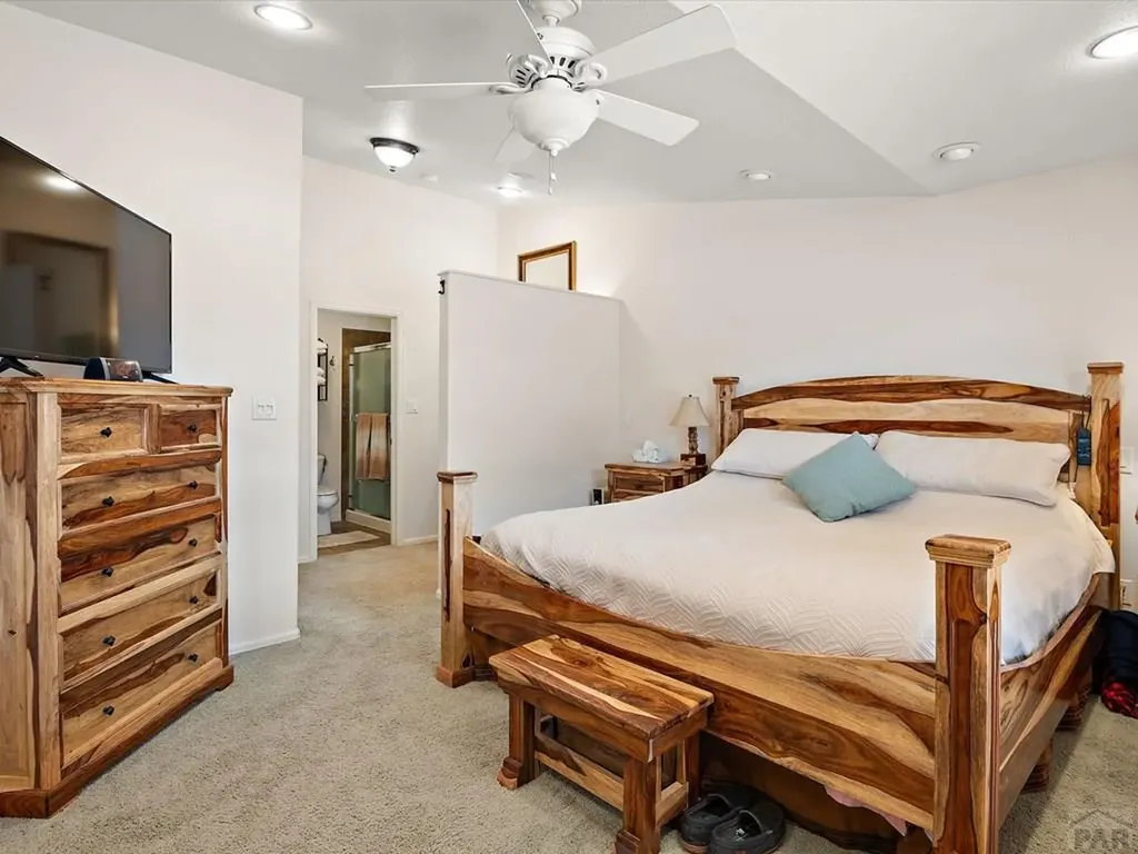 1060 W Stallion Drive Pueblo CO 81007