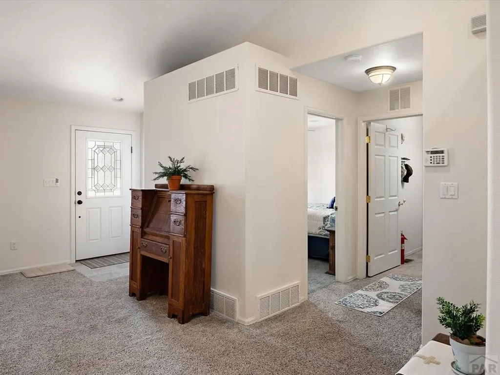 1060 W Stallion Drive Pueblo CO 81007