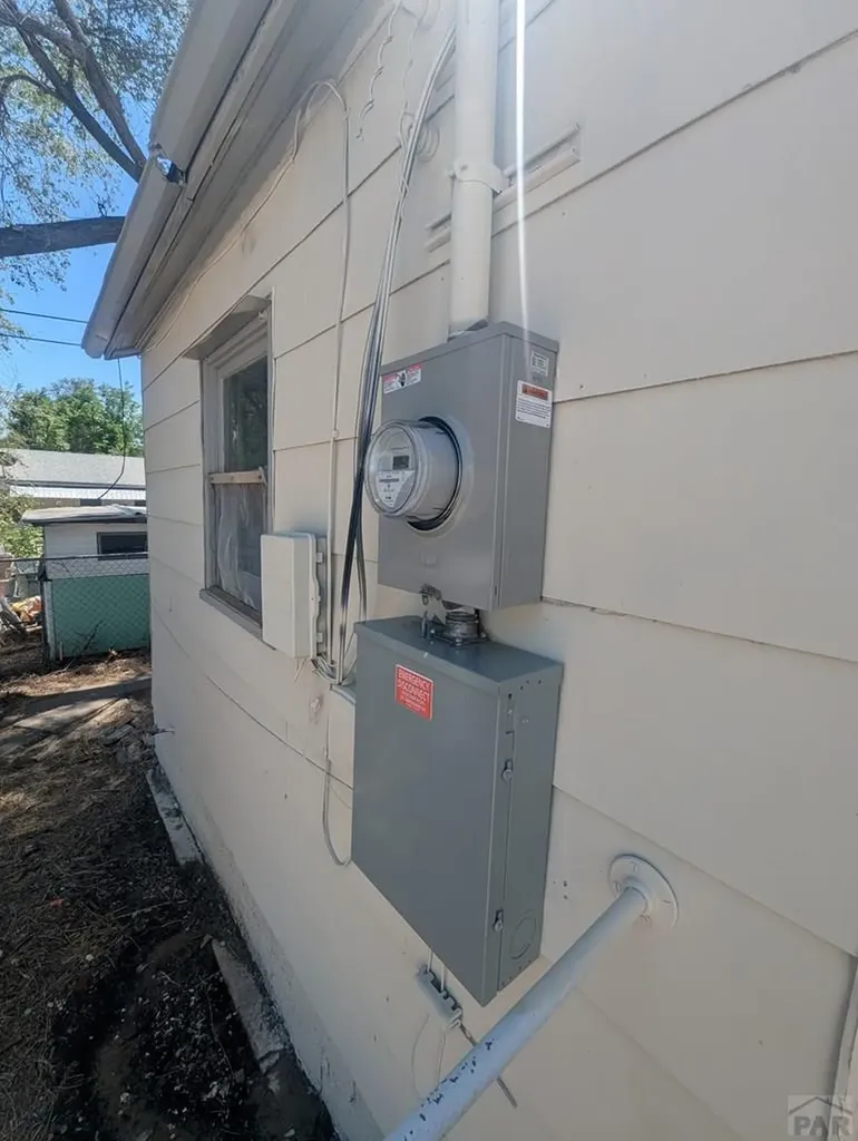 422 Grove Avenue Las Animas CO 81054