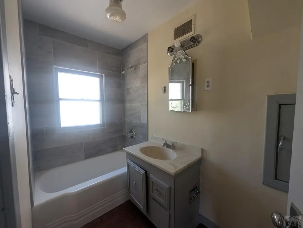 422 Grove Avenue Las Animas CO 81054