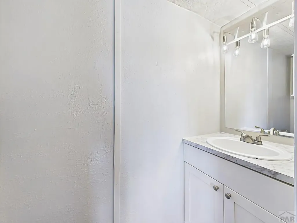 192 E Kipling Drive Pueblo West CO 81007