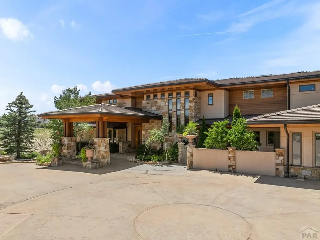 183 E Greenway Avenue Pueblo West CO 81007