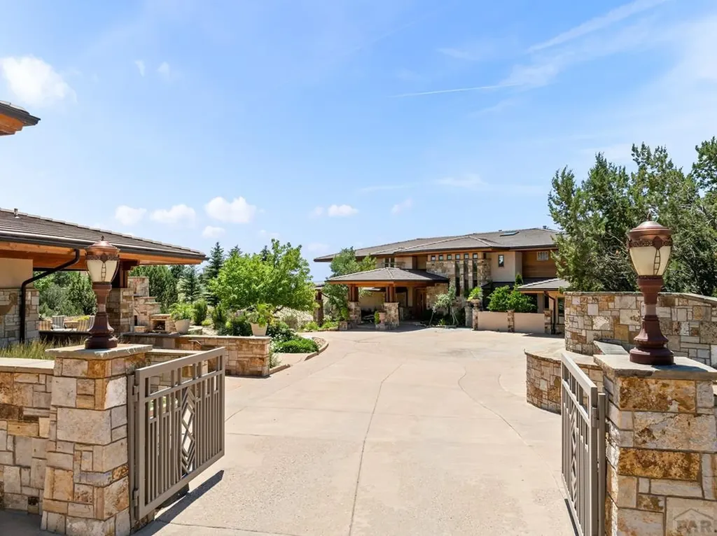 183 E Greenway Avenue Pueblo West CO 81007