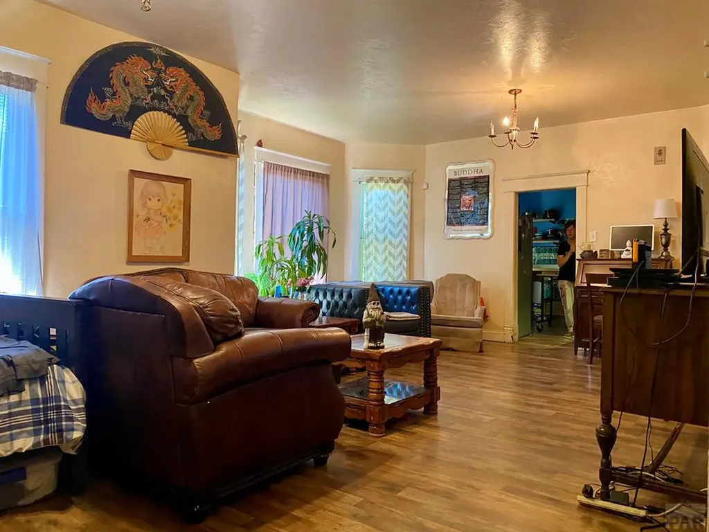 1905 Pine Street Pueblo CO 81004