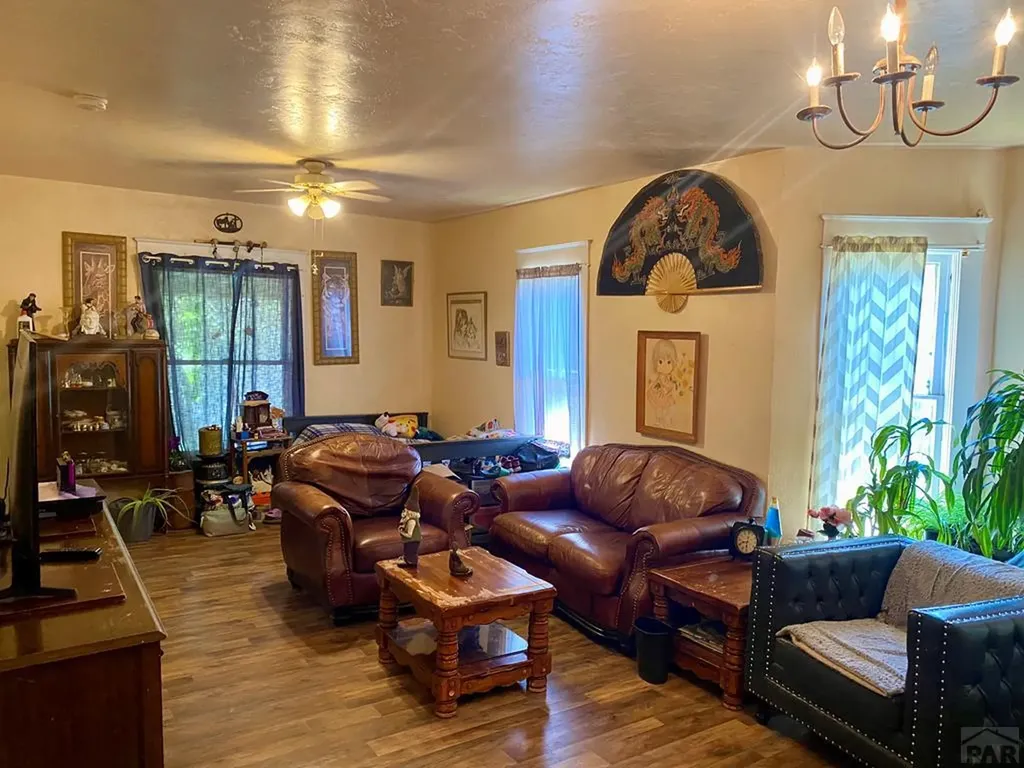 1905 Pine Street Pueblo CO 81004