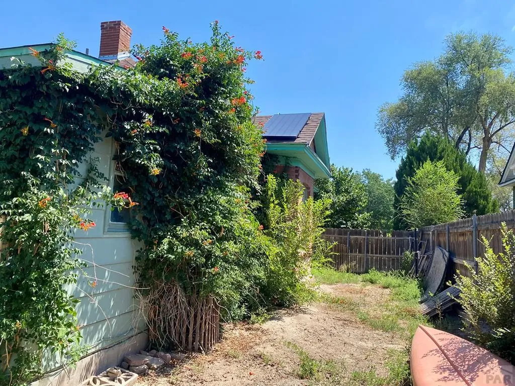 1905 Pine Street Pueblo CO 81004