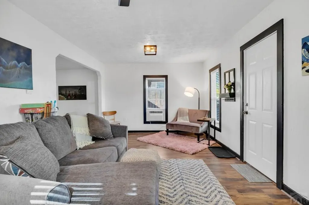 1023 S 3rd Street Canon City CO 81212