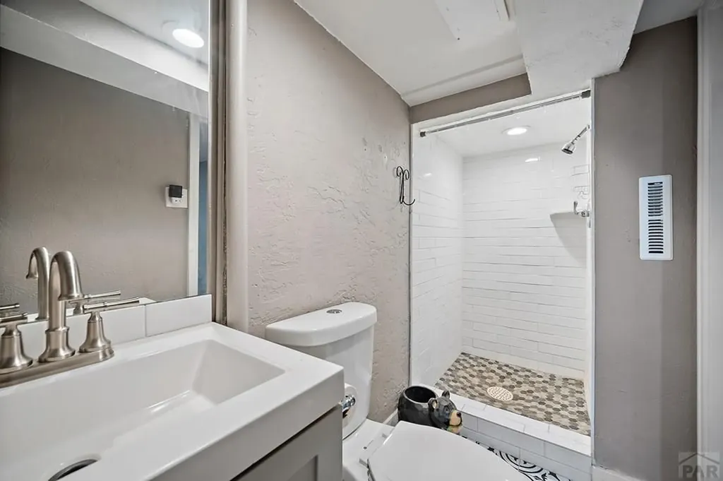 611 E Pitkin Avenue Pueblo CO 81004