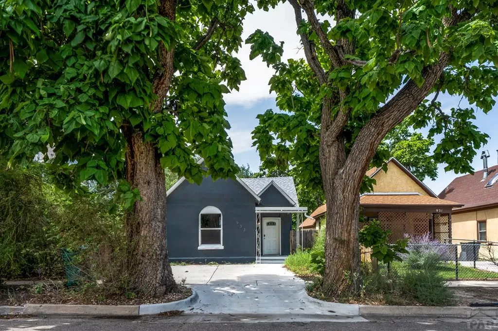 933 Palmer Avenue Pueblo CO 81004