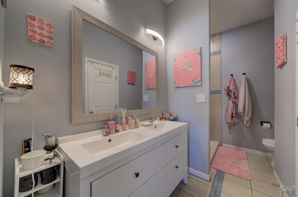 933 Palmer Avenue Pueblo CO 81004