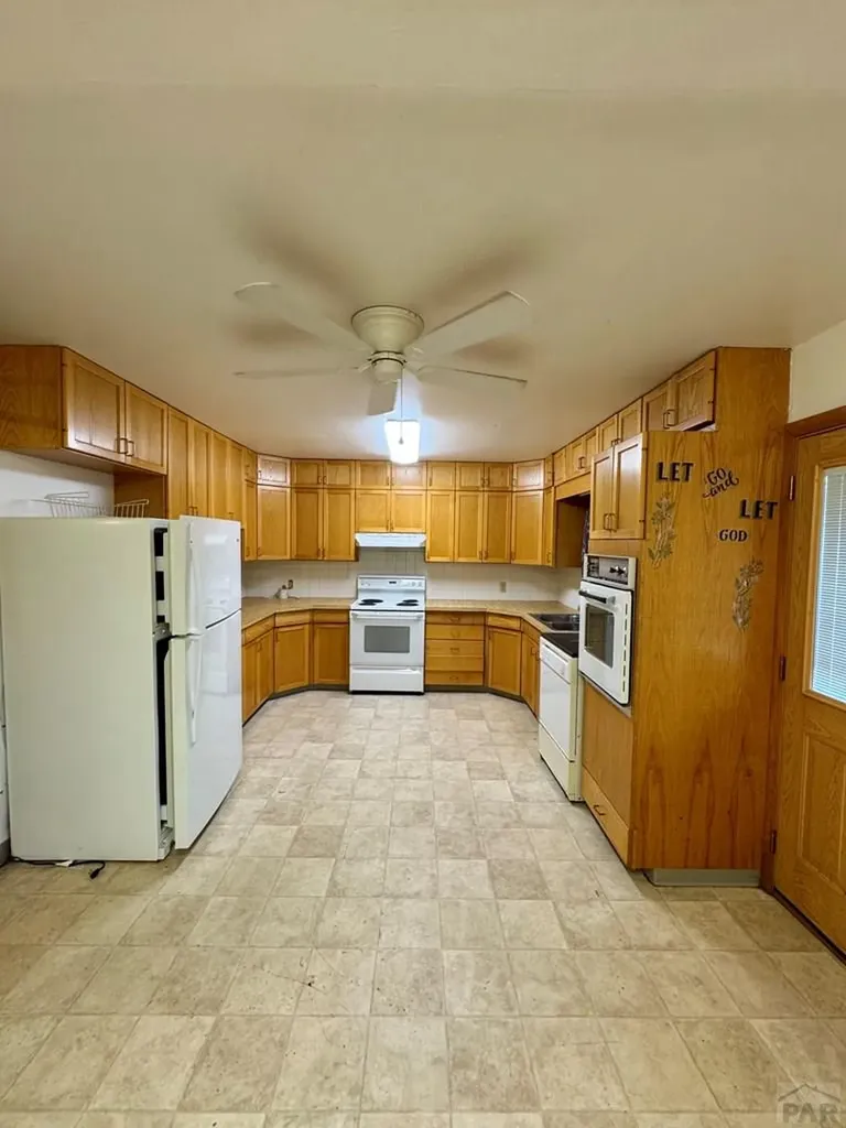 426 Poplar Avenue Las Animas CO 81054