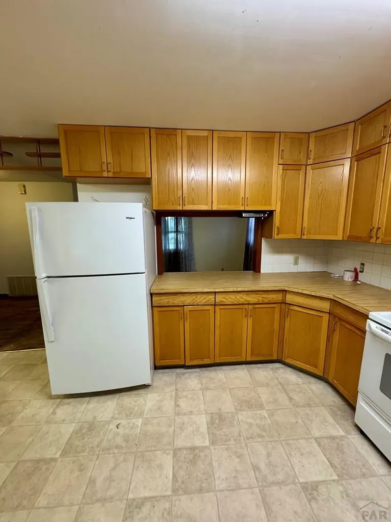 426 Poplar Avenue Las Animas CO 81054