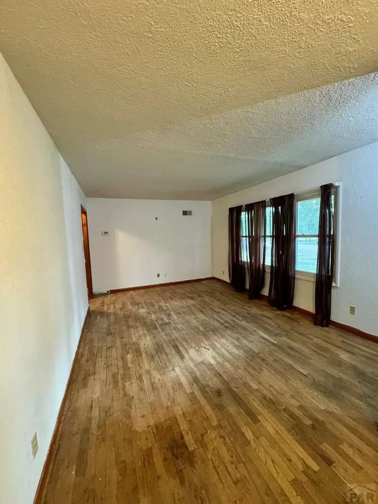 426 Poplar Avenue Las Animas CO 81054