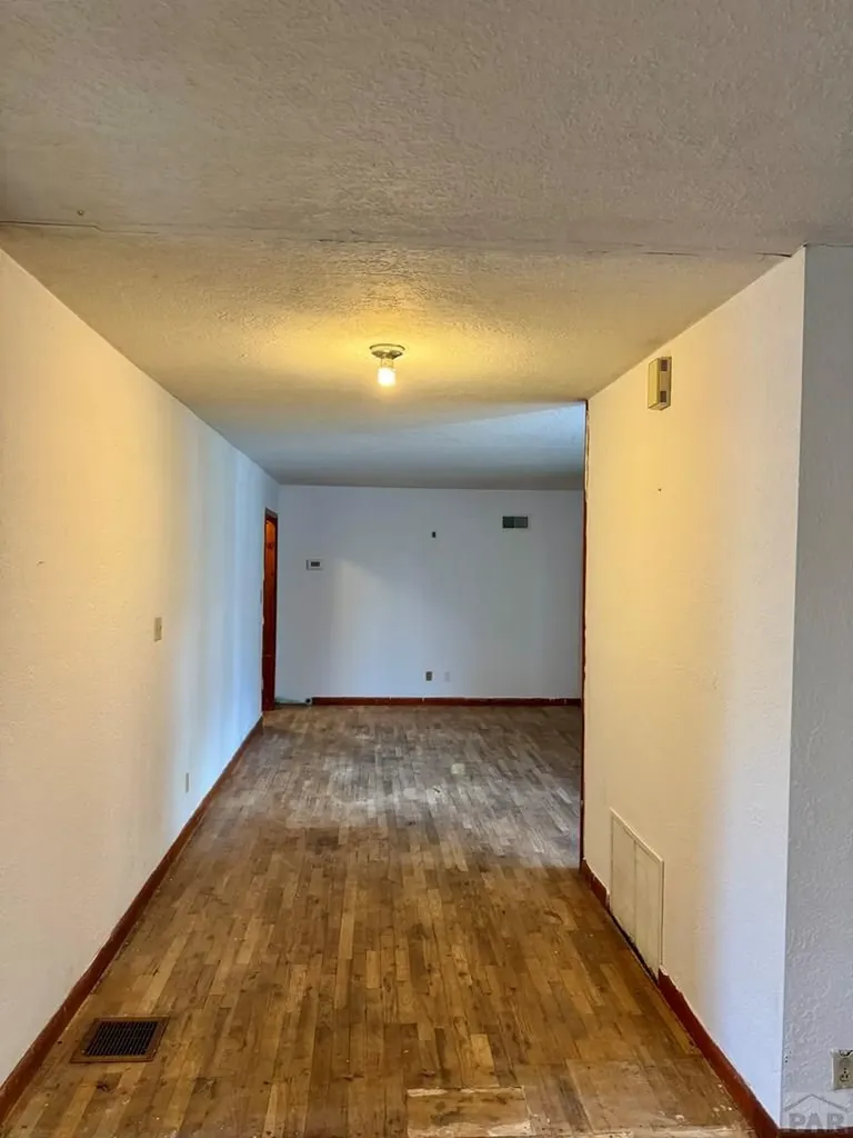 426 Poplar Avenue Las Animas CO 81054