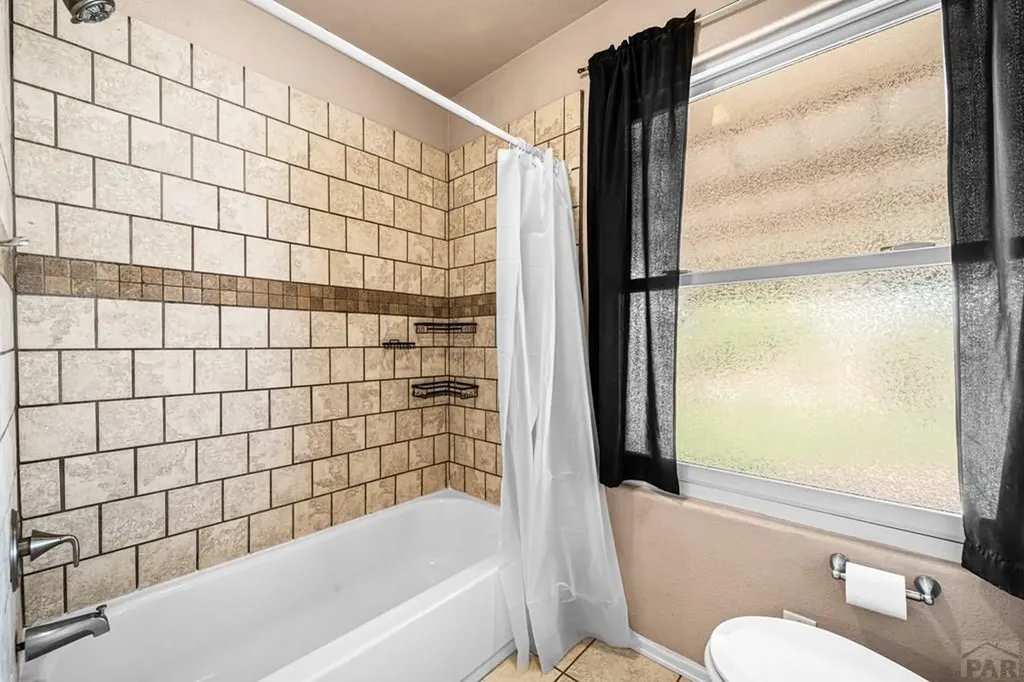 863 E Saunders Drive W Pueblo West CO 81007