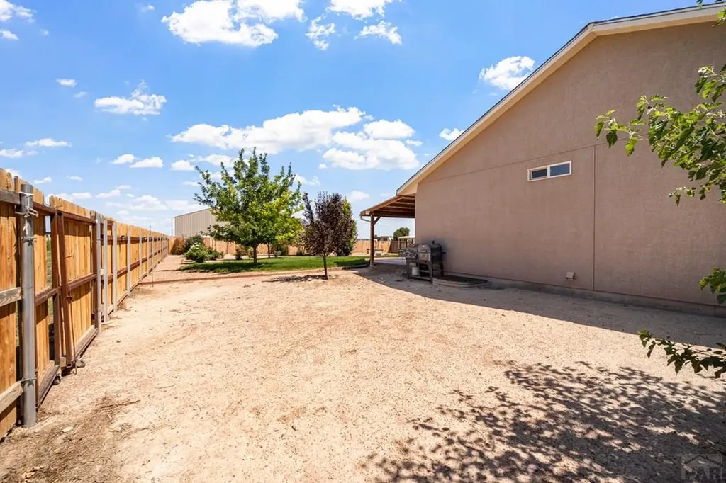 863 E Saunders Drive W Pueblo West CO 81007