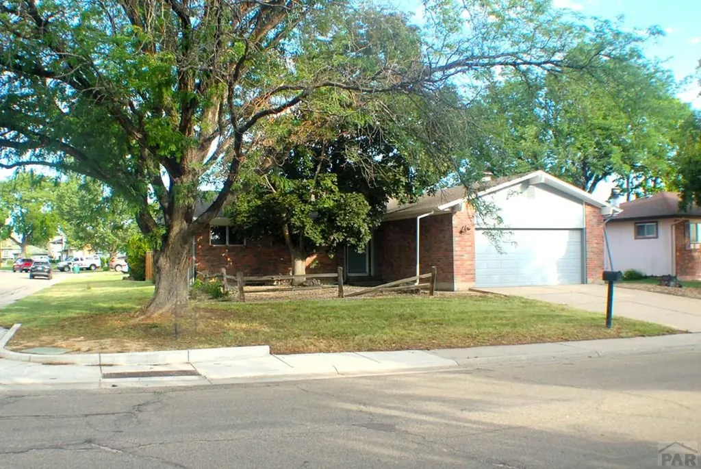 33 Regency Boulevard Pueblo CO 81005