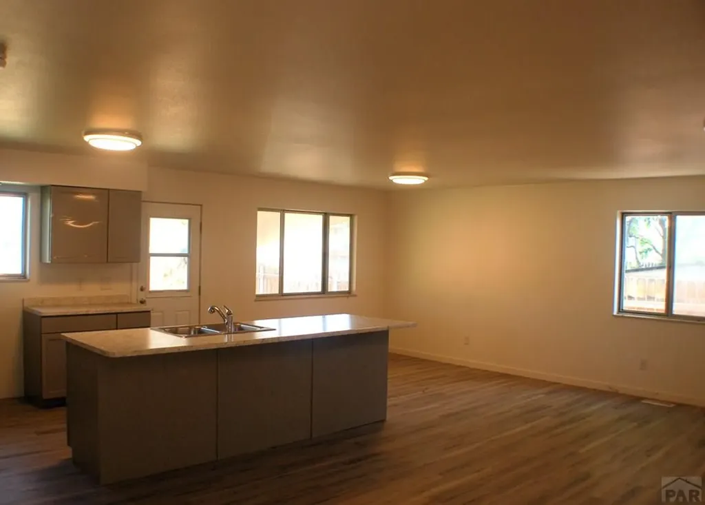 33 Regency Boulevard Pueblo CO 81005