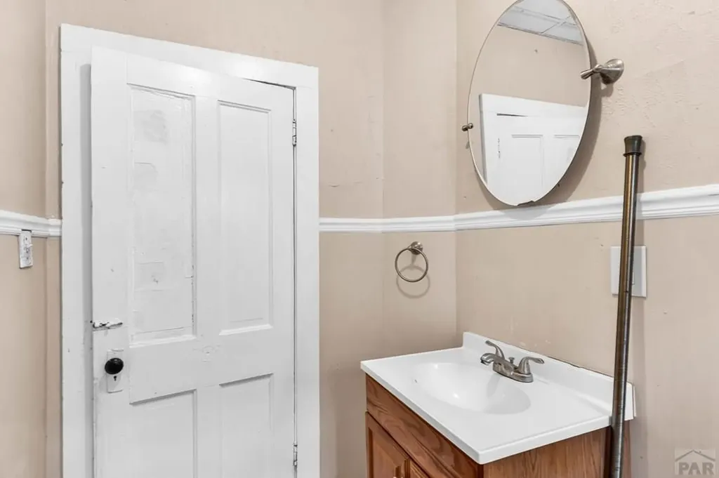 935 Spruce Street Pueblo CO 81004