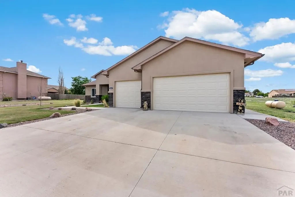 1087 S Greenway Drive Pueblo West CO 81007