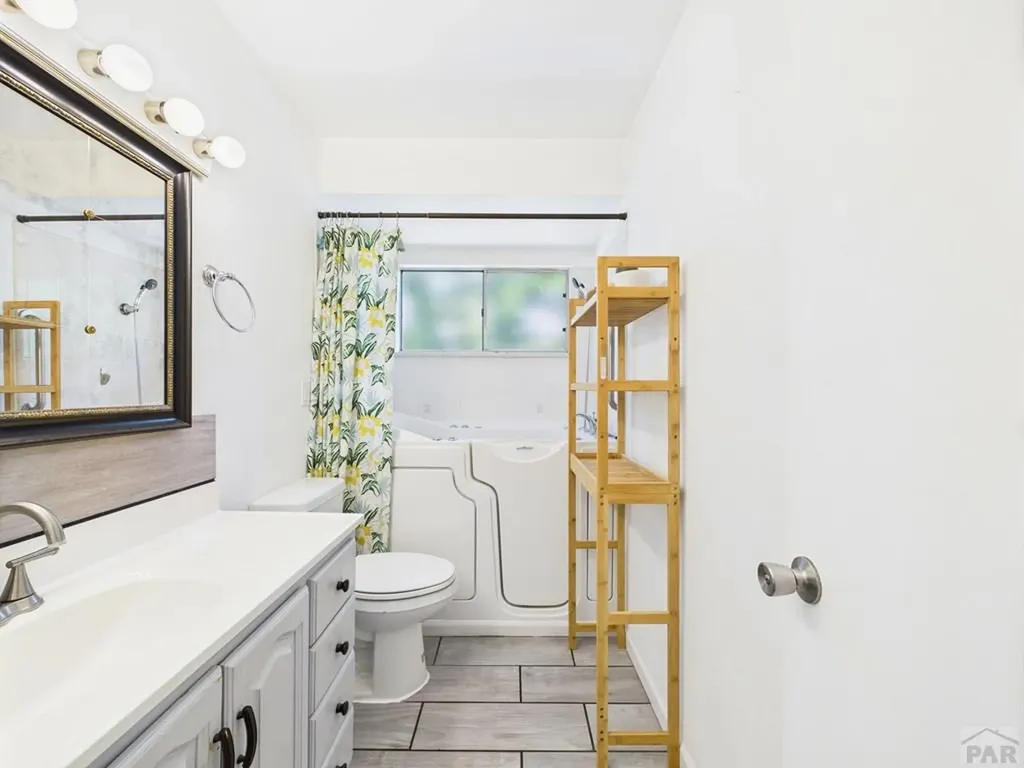 3210 Shalimar Terrace Pueblo CO 81008